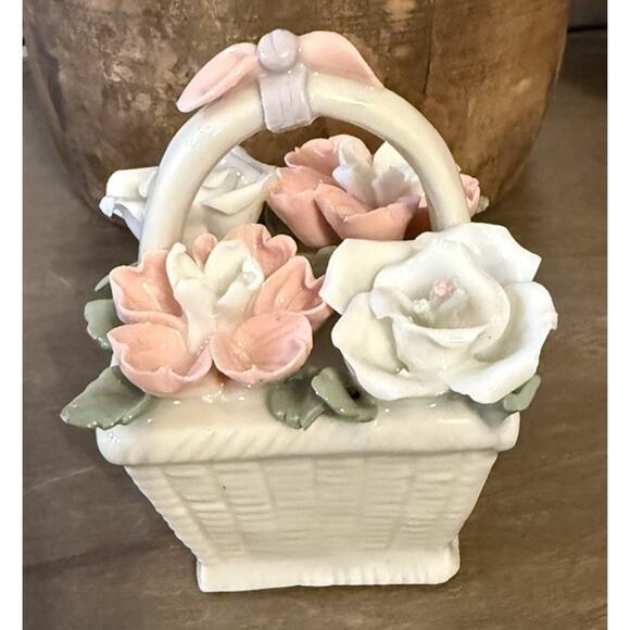 Vintage Porcelain Flower Basket Figurine Pink White Roses Made in China - Picture 2 of 6